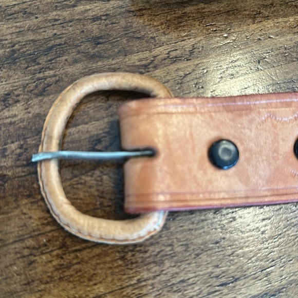 Tooled & Woven Genuine Leather Western Belt, Size 42, Made in Mexico - Picture 5 of 10